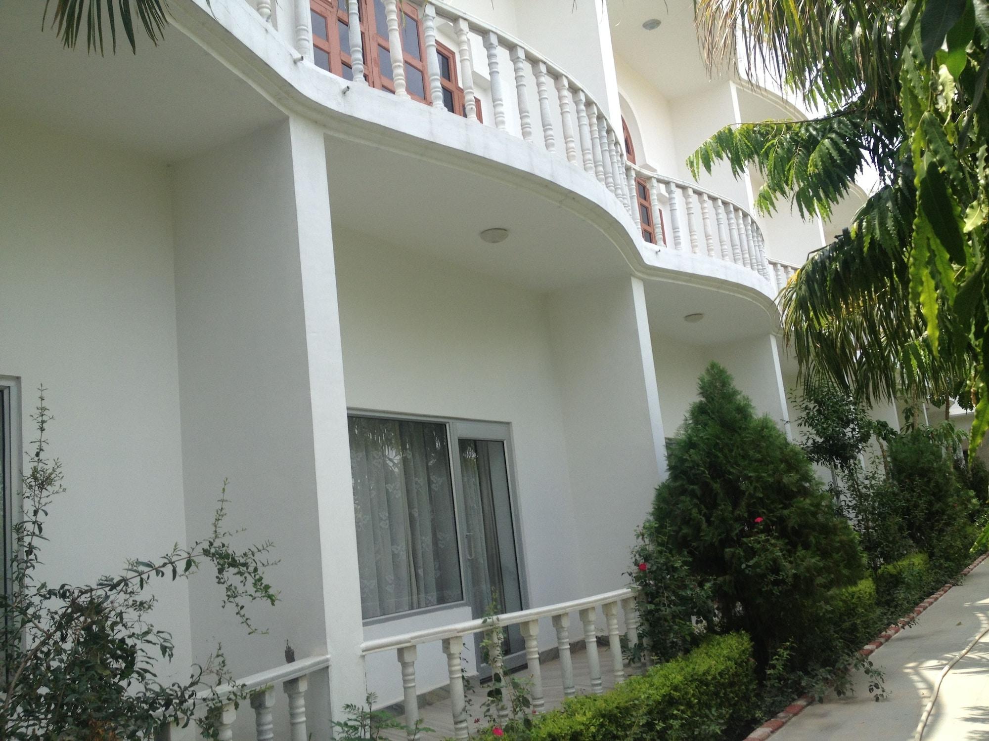 Hotel Isabel Palace Khajuraho Ngoại thất bức ảnh