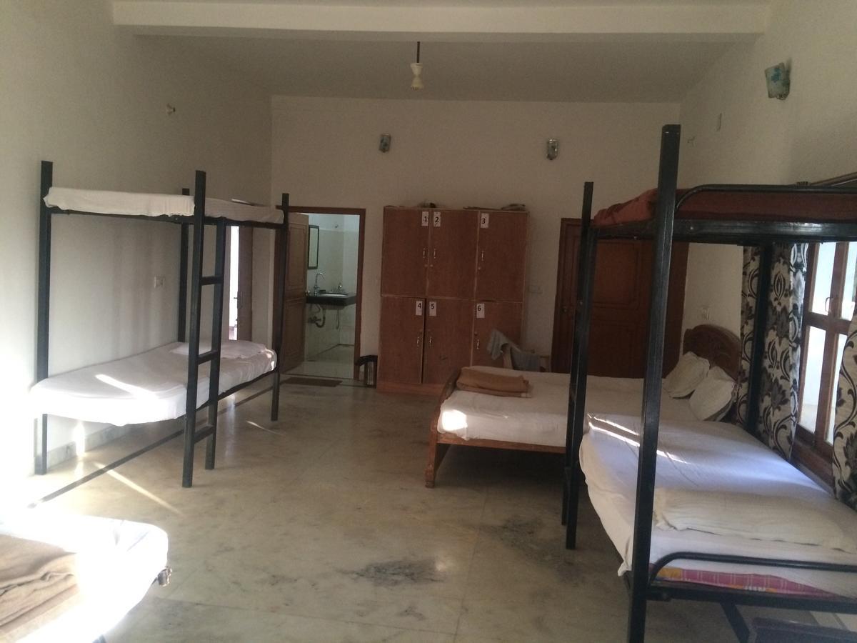 Hotel Isabel Palace Khajuraho Ngoại thất bức ảnh