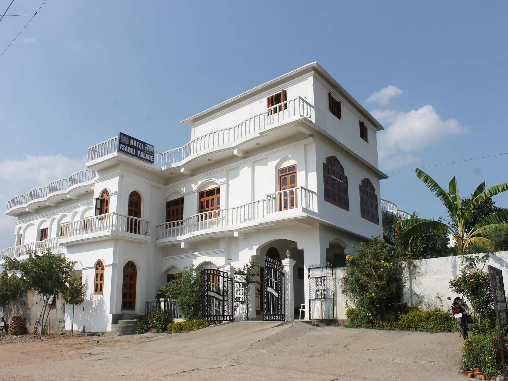 Hotel Isabel Palace Khajuraho Ngoại thất bức ảnh